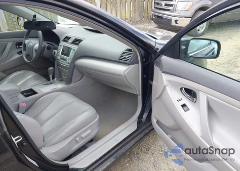 2009 Toyota Camry Hybrid z USA, uszkodzony, nr VIN 4T1BB46K69U102729